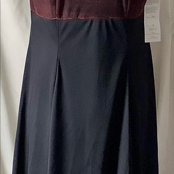 NWT Red and Black Fit and Flare Dress by Simco - Picture 2 of 6